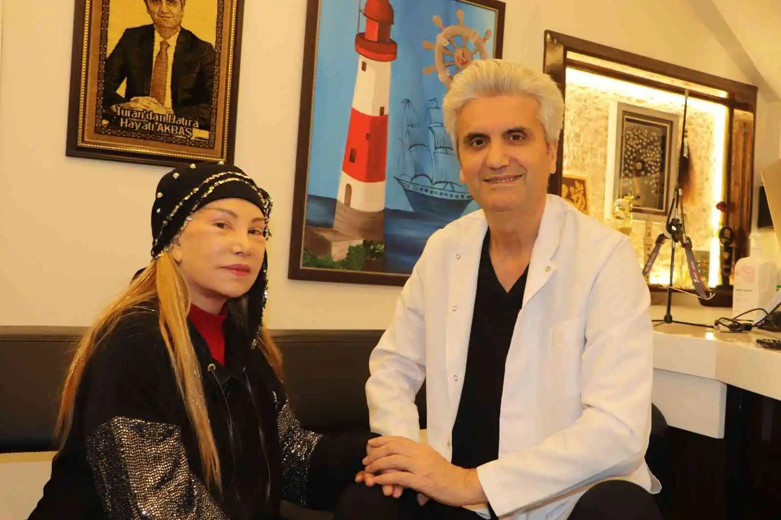 81 yaşında estetik olan Bedia Akartürk: 