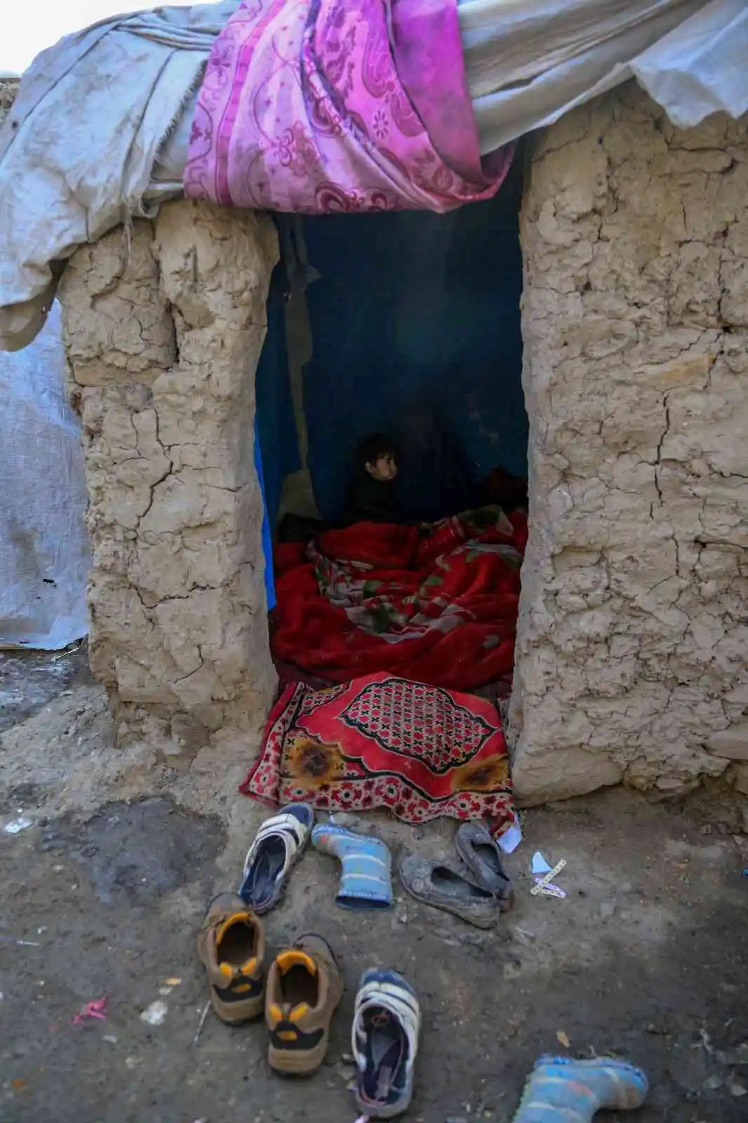 Afganistan’da dondurucu soğuklar nedeniyle can kaybı 157’ye yükseldi
