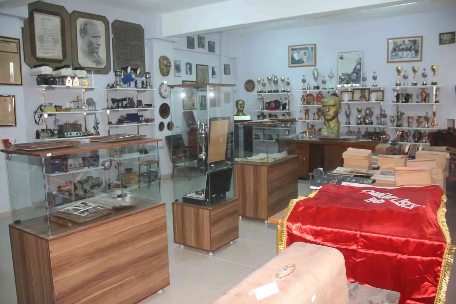 Erzincan Lisesi'nde bulunan müze tarihe ışık tutuyor
, ERZİNCAN haberleri
