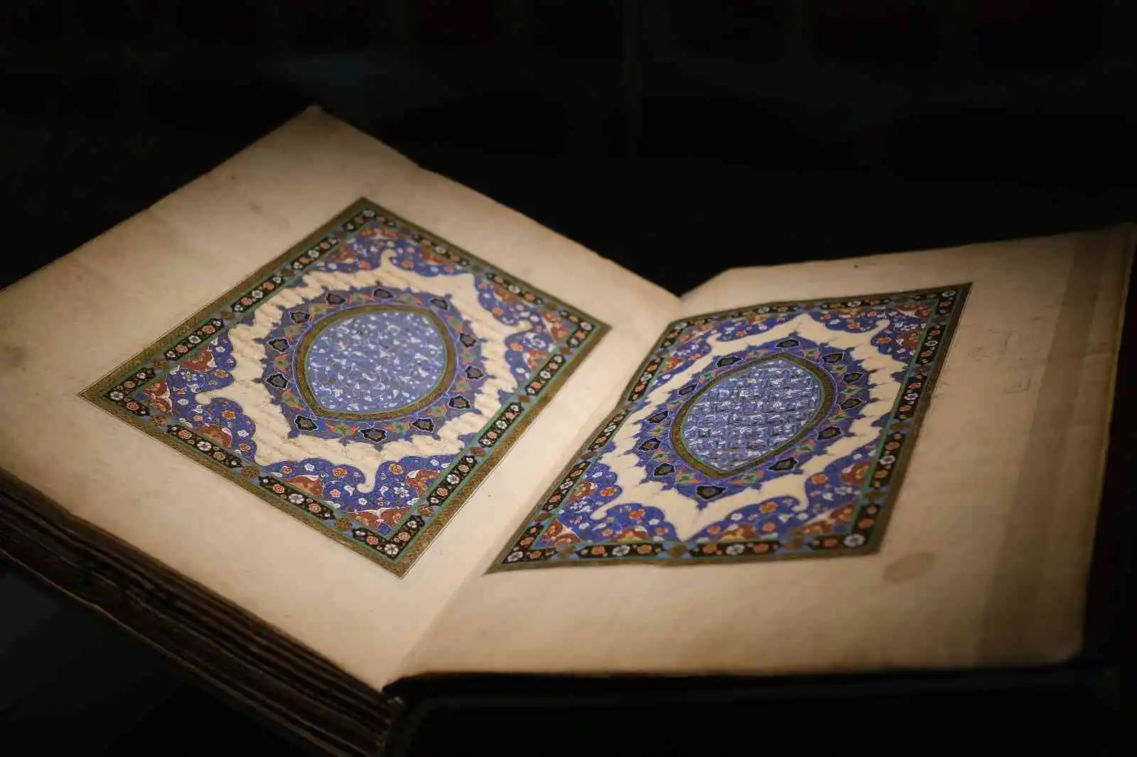 Rami Kütüphanesi’ndeki ilk sergi, Fatih Sultan Mehmet’le ilgili oldu
