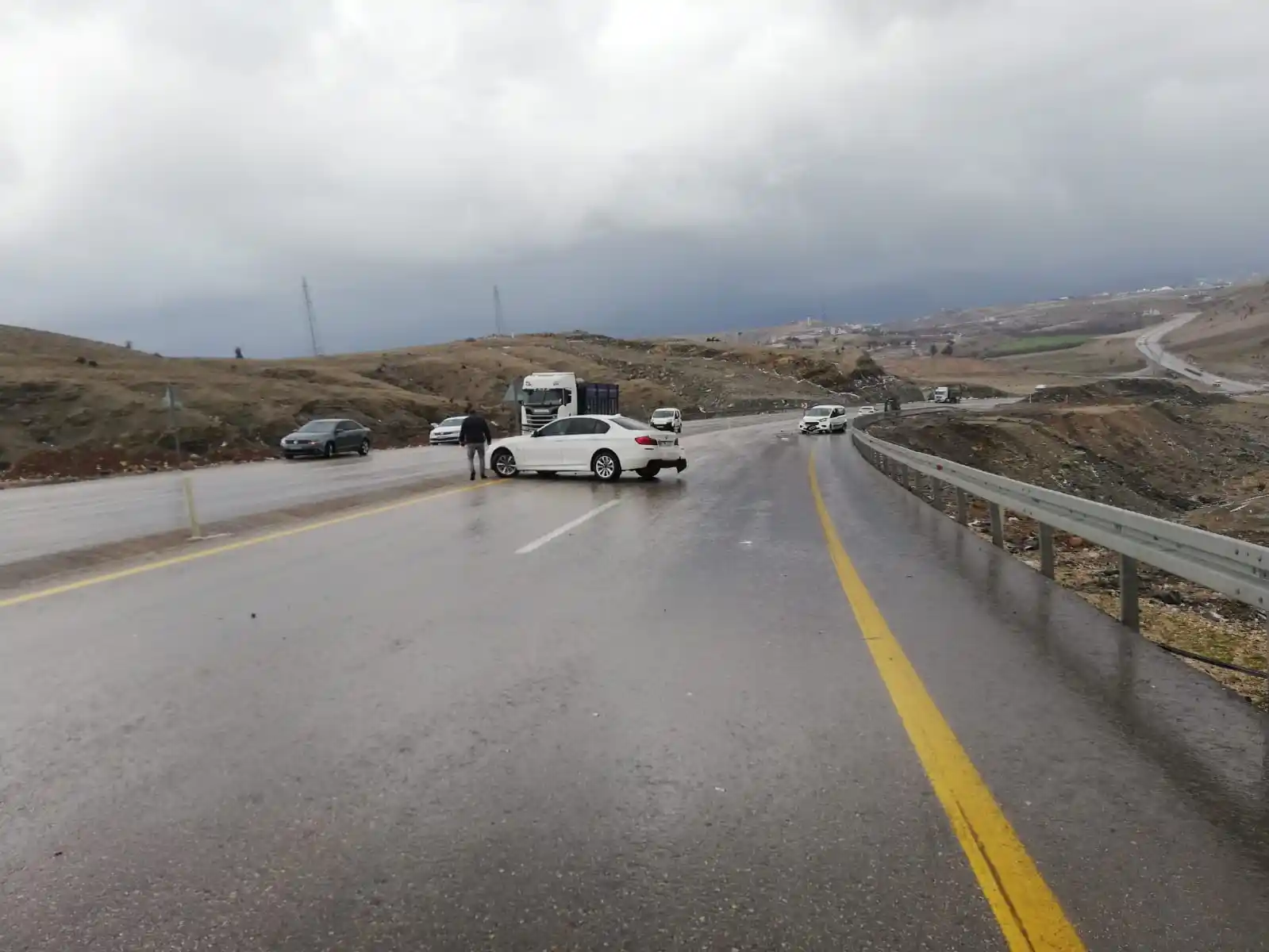 Şırnak'ta zincirleme trafik kazası: 5 yaralı
, ŞIRNAK haberleri